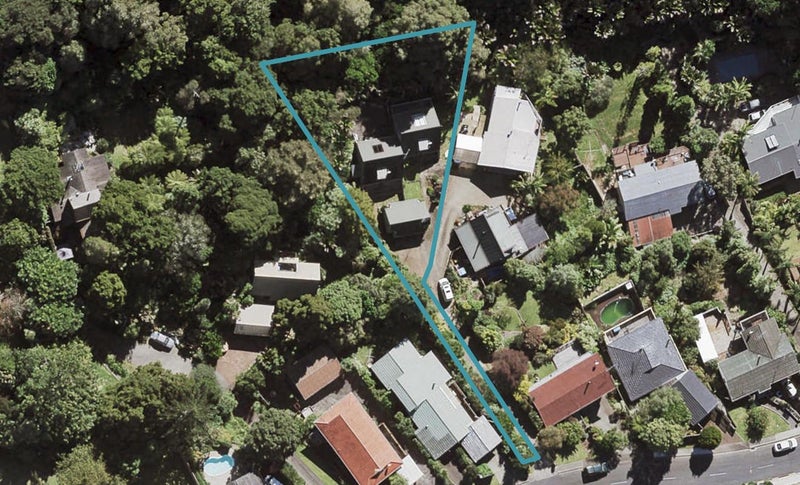 1/10A McDowell Crescent, Hillcrest, Auckland - Carousel 1