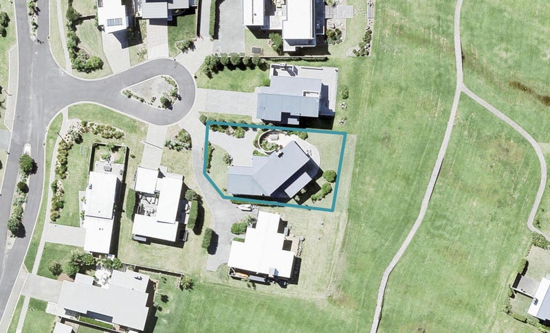 8 Pipi Lane, Warkworth - Carousel 1