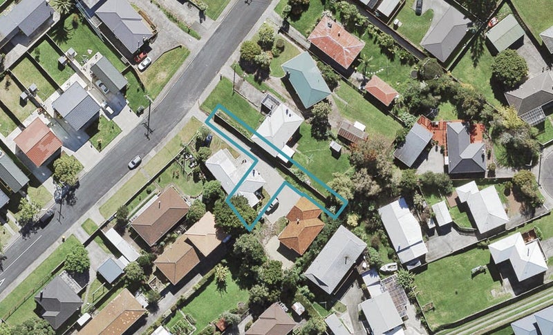 1E Westall Road, New Lynn, Auckland - Carousel 1