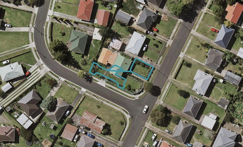 22 Clutha Crescent, Clover Park, Auckland - Carousel 1