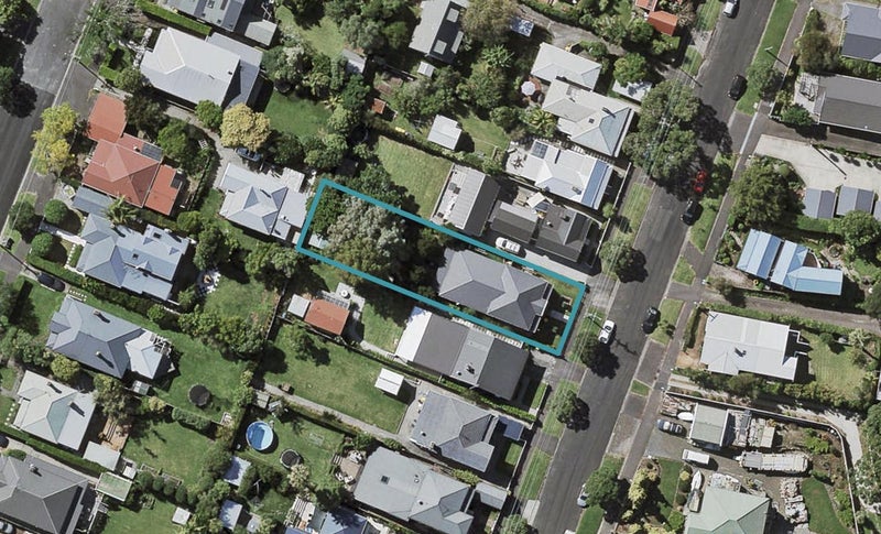 23 William Bond Street, Stanley Point, Auckland - Carousel 1