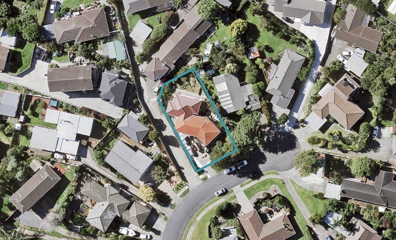 22 Mander Place, Bucklands Beach, Auckland - Carousel 1