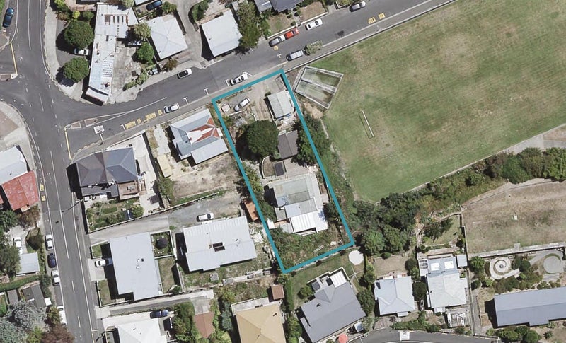 5 Coote Road, Bluff Hill, Napier - Carousel 1