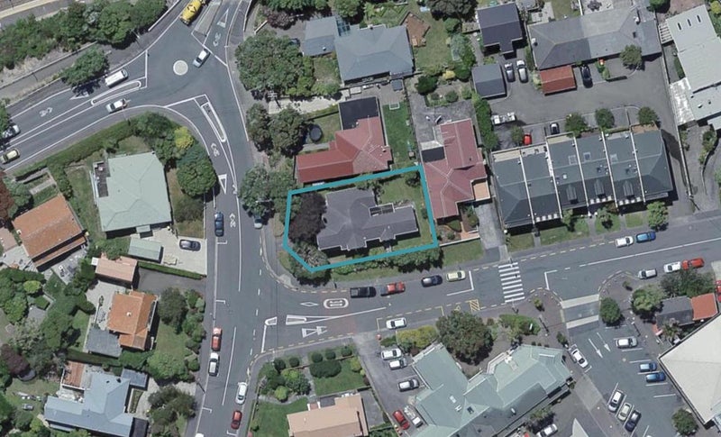 44 Agra Crescent, Khandallah, Wellington - Carousel 1