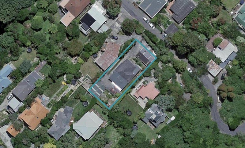 8 Maldive Street, Khandallah, Wellington - Carousel 1