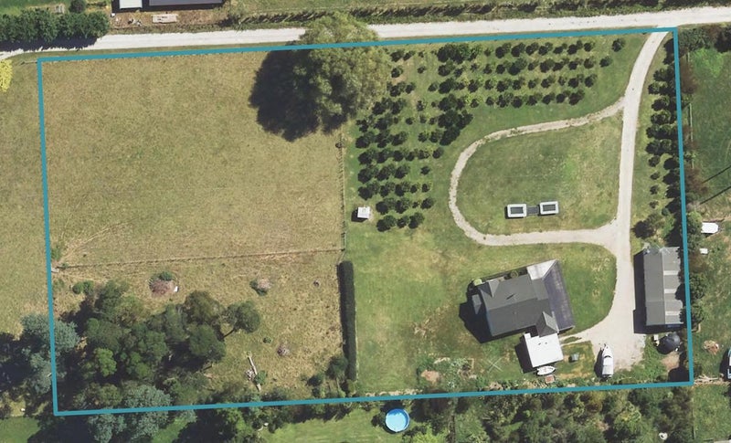 40 Cameron Road, Makauri, Gisborne - Carousel 1