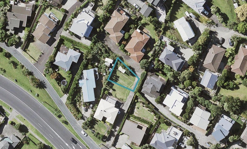 591D East Coast Road, Browns Bay, Auckland - Carousel 1