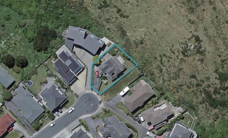 39 Gurkha Crescent, Khandallah, Wellington - Carousel 1