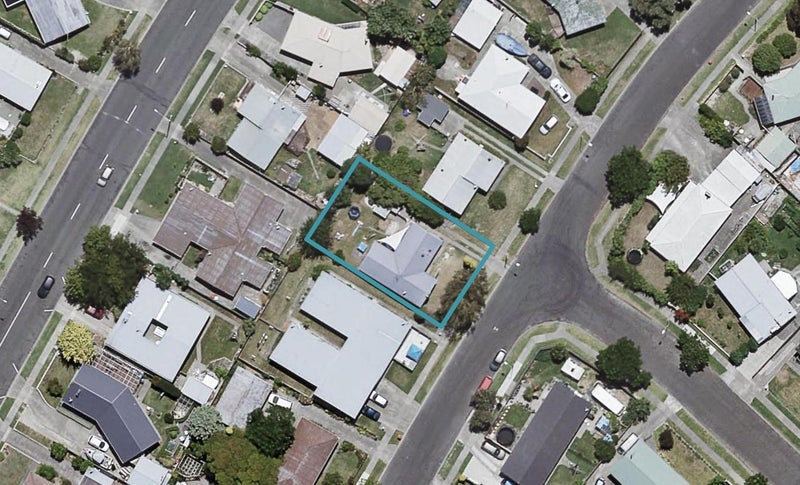 10 Wynyard Crescent, Tamatea, Napier - Carousel 1