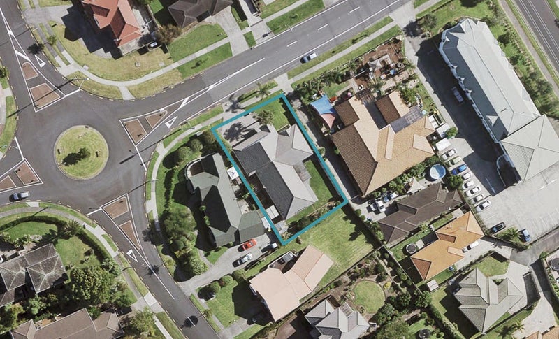 81 Charles Prevost Drive, The Gardens, Auckland - Carousel 1