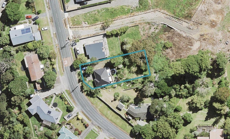17 Mcentee Road, Waitakere, Auckland - Carousel 1