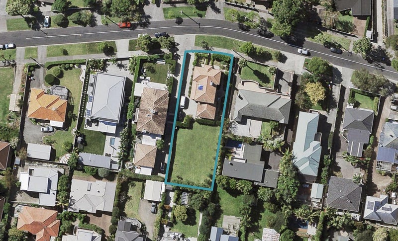47 Godden Crescent, Mission Bay, Auckland - Carousel 1