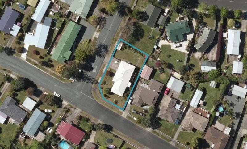 92 West View Crescent, Onerahi, Whangarei - Carousel 1