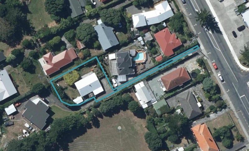 80B Main Road, Titahi Bay, Porirua - Carousel 1