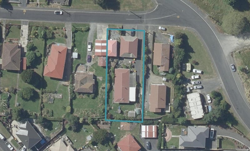 6 Penrich Street, Abbotsford, Dunedin - Carousel 1