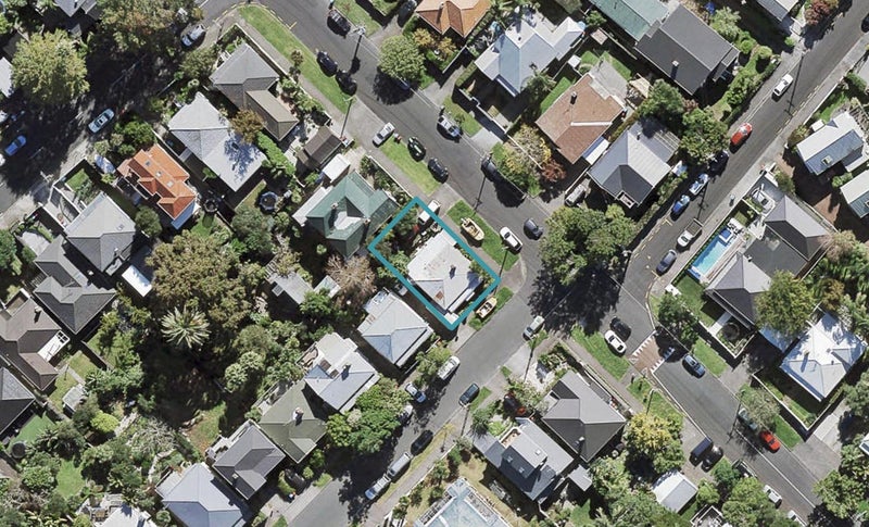 1 Maxwell Avenue, Grey Lynn, Auckland - Carousel 1