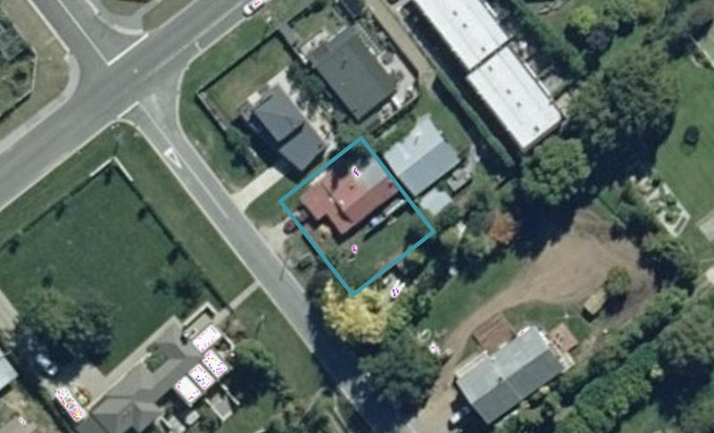 68 Youghal Street, Wānaka - Carousel 1