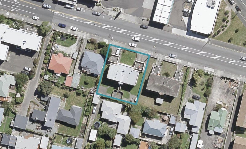 73 Whites Line, WAIWHETU, LOWER HUTT - Carousel 1