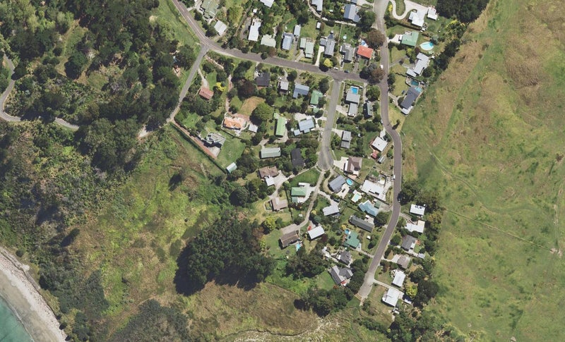 11 Turanga Street, Kaiti, Gisborne - Carousel 1