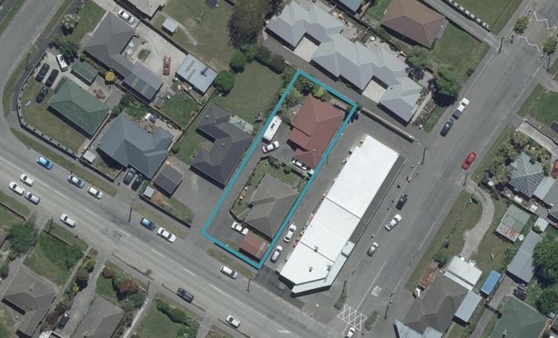 2/172 Langdons Road, Northcote, Christchurch - Carousel 1