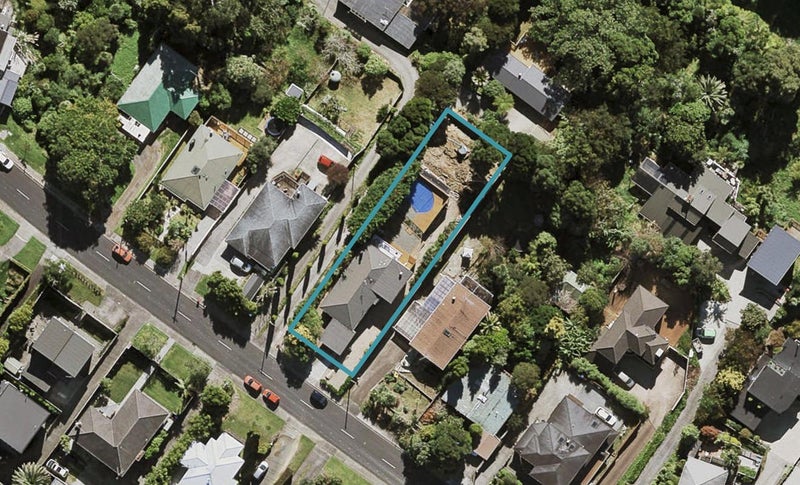64 Goodall Street, Hillsborough, Auckland - Carousel 1