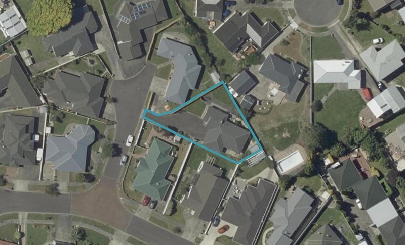 6 Celtic Court, Roslyn, Palmerston North - Carousel 1