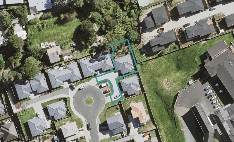 35 Denver Avenue, Sunnyvale, Auckland - Carousel 1