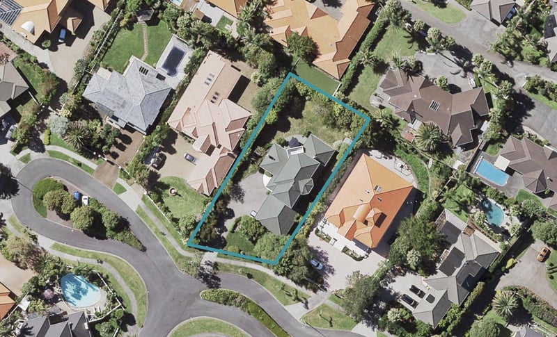 25 Del Mar Court, Shamrock Park, Auckland - Carousel 1