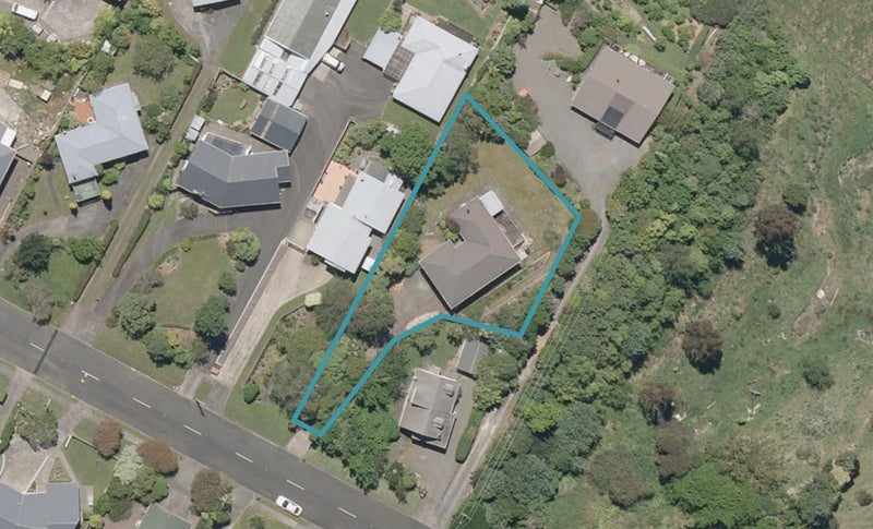 151 Mount View Road, Bastia Hill, Whanganui - Carousel 1