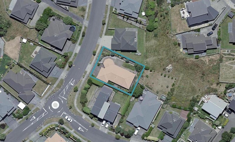 82 Amesbury Drive, Churton Park, Wellington - Carousel 1