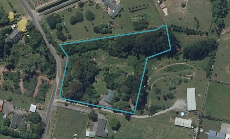 24 Railway Terrace, Ohau, Levin - Carousel 1