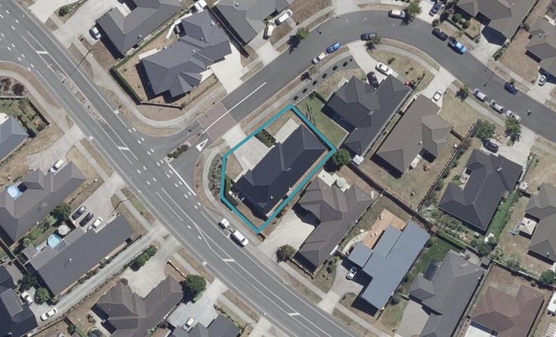 87 Borman Road, Huntington, Hamilton - Carousel 1