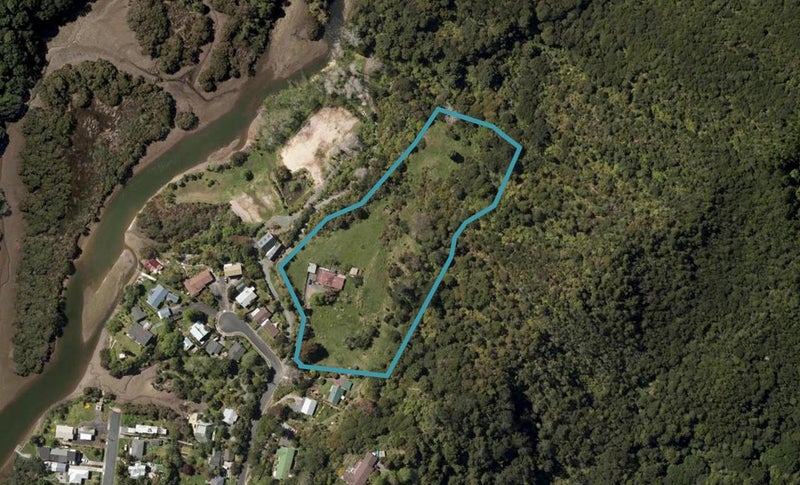 51 Vale Road, Riverside, Whangarei - Carousel 1