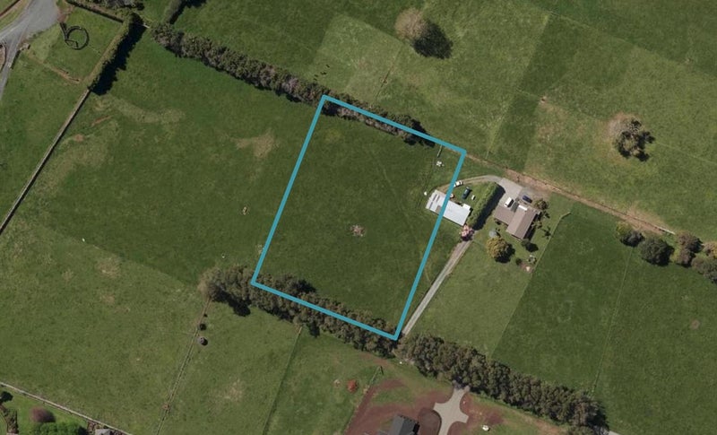 20 Podgora Lane, MAUNU, WHANGAREI - Carousel 1