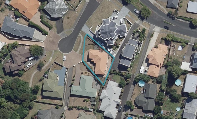 3 Sunset Close, Western Heights, Hamilton - Carousel 1
