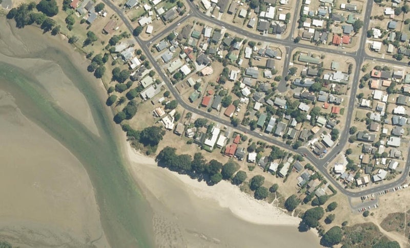 141 Patuwai Drive, Whangamatā - Carousel 1