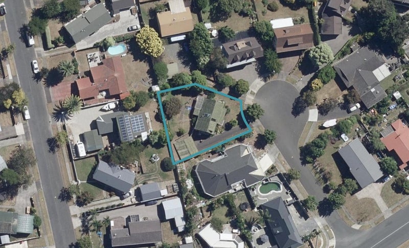 5 Horoeka Court, Pukete, Hamilton - Carousel 1