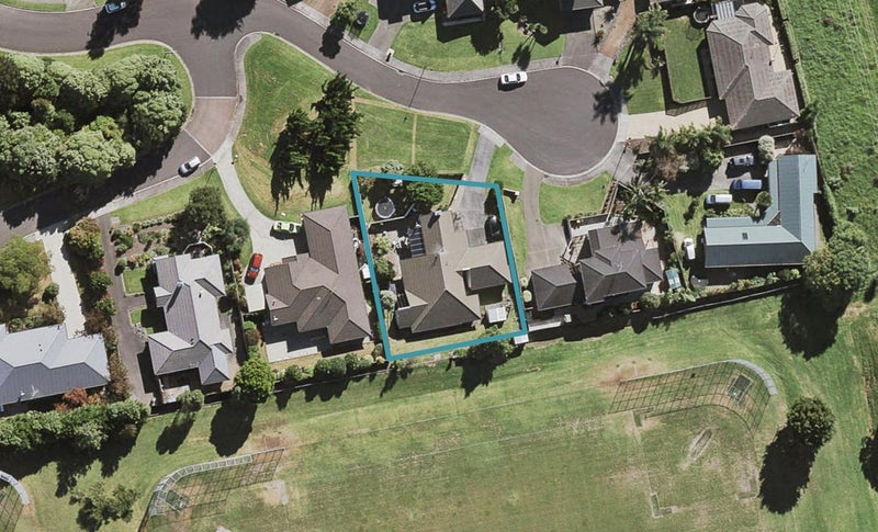 1 Opal Close, Rosedale, Auckland - Carousel 1