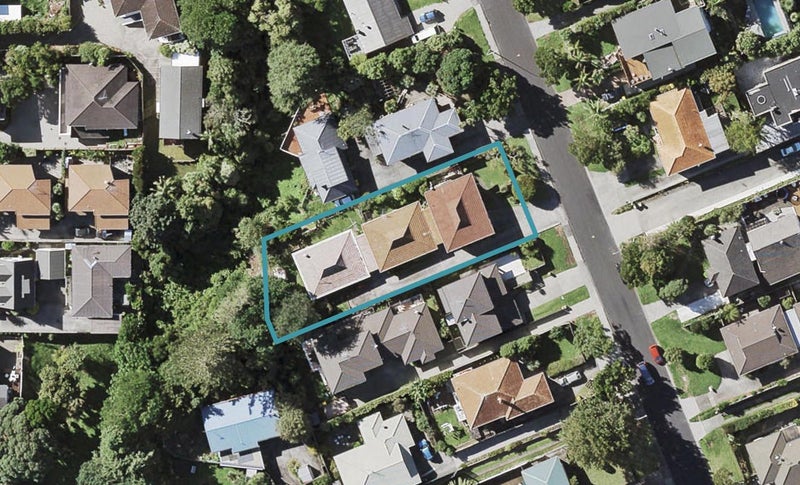 2/19 Waterloo Street, Howick, Auckland - Carousel 1