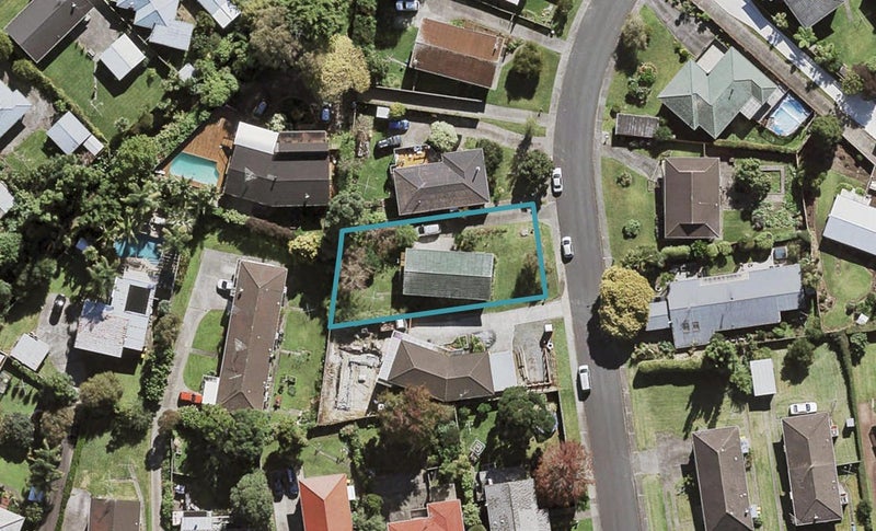 5 Uppingham Crescent, Hillcrest, Auckland - Carousel 1
