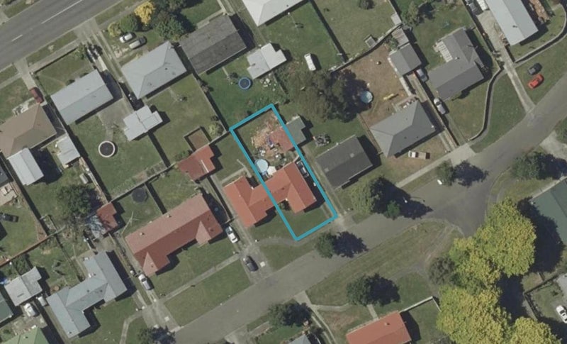 10 Halswell Crescent, Westbrook, Palmerston North - Carousel 1