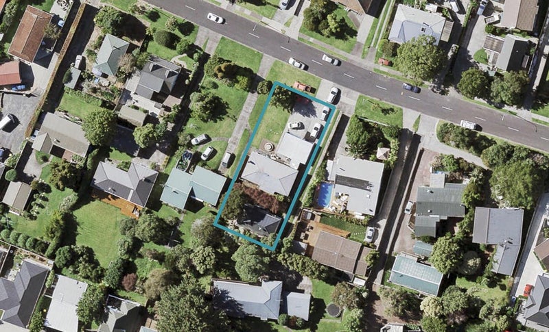 1/54 Gibraltar Street, Howick, Auckland - Carousel 1