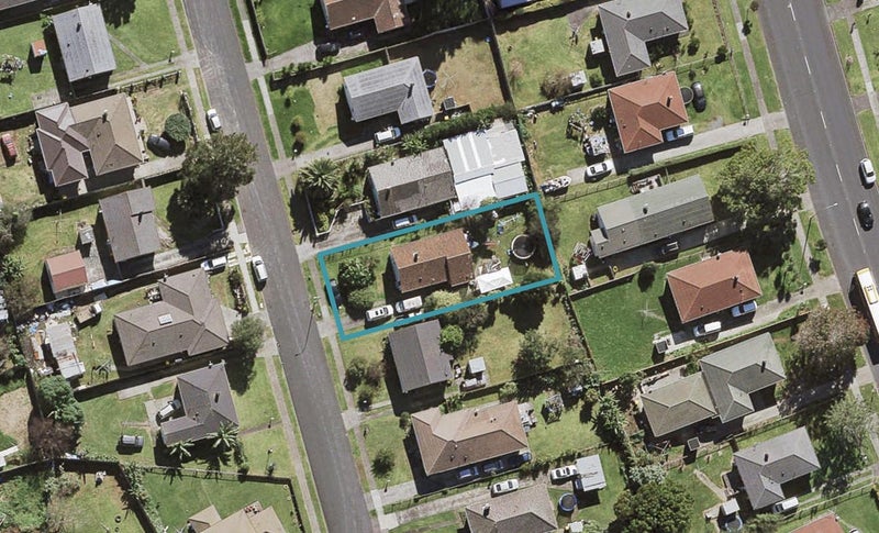 48 Caravelle Close, Mangere, Auckland - Carousel 1