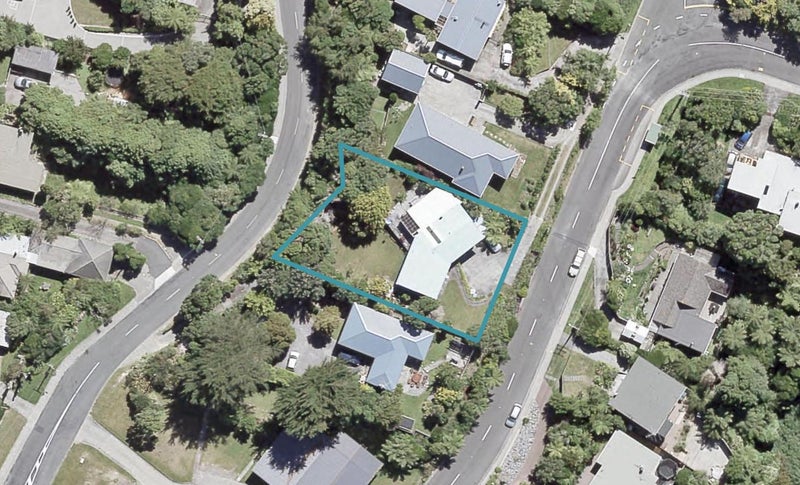 1/6 Stratton Street, Normandale, Lower Hutt - Carousel 1