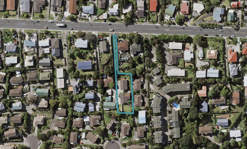 1/61A Target Road, Totara Vale, Auckland - Carousel 1