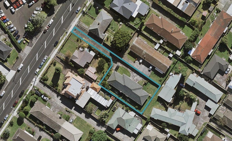 2/0 St George Street, Papatoetoe, Auckland - Carousel 1