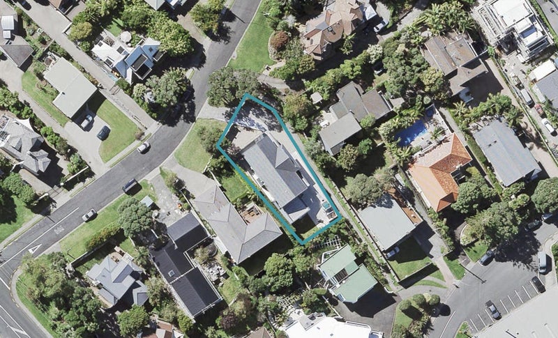 5 View Road, Campbells Bay, Auckland - Carousel 1