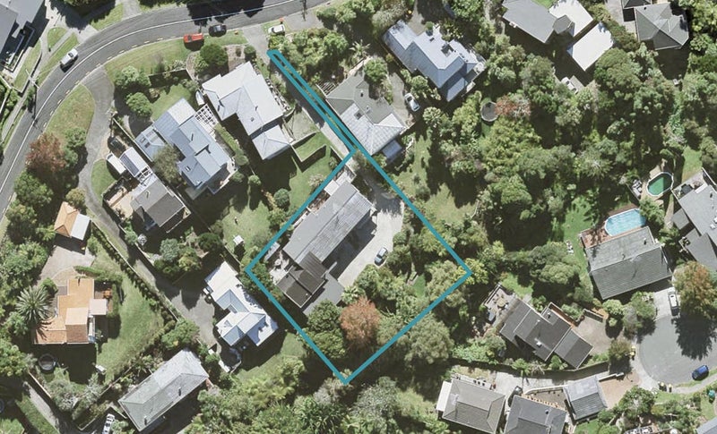 49 Hebron Road, Waiake, Auckland - Carousel 1