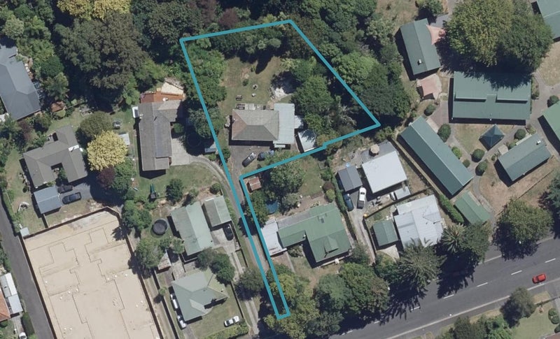 83 Insoll Avenue, Enderley, Hamilton - Carousel 1