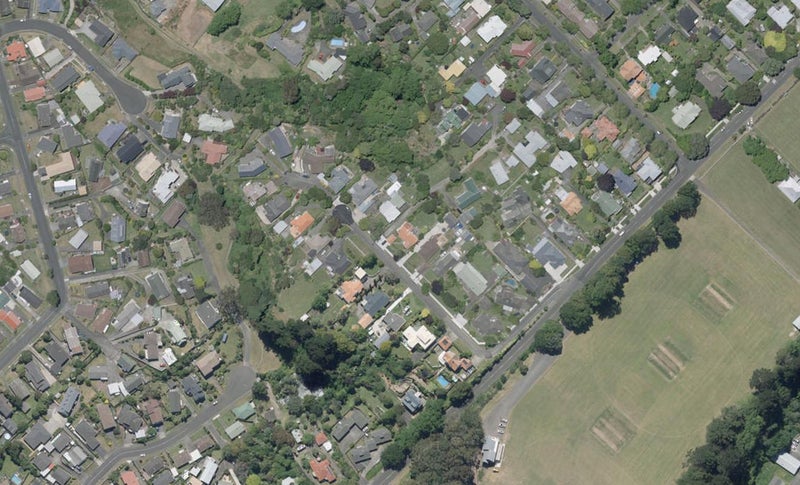 10 Tregarth Street, Saint Johns Hill, Whanganui - Carousel 1